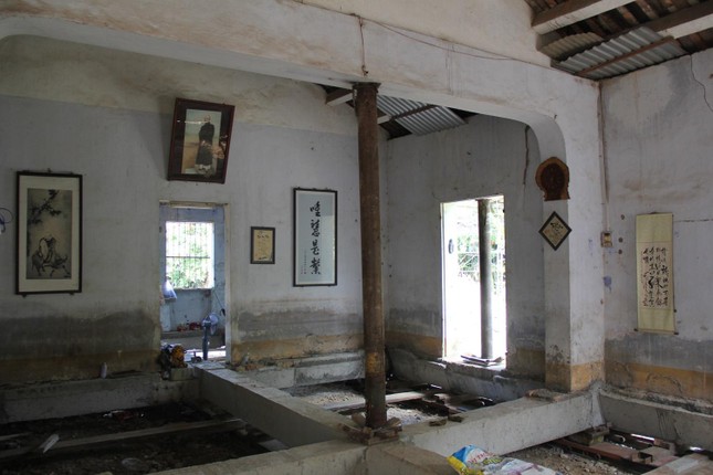 Hệ thống đa kiềng bê-tông chịu lực và cột chống