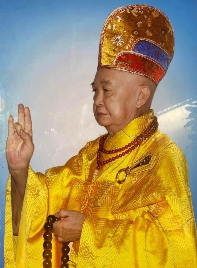 Chân dung Trưởng lão Hòa thượng Thích Từ Tấn