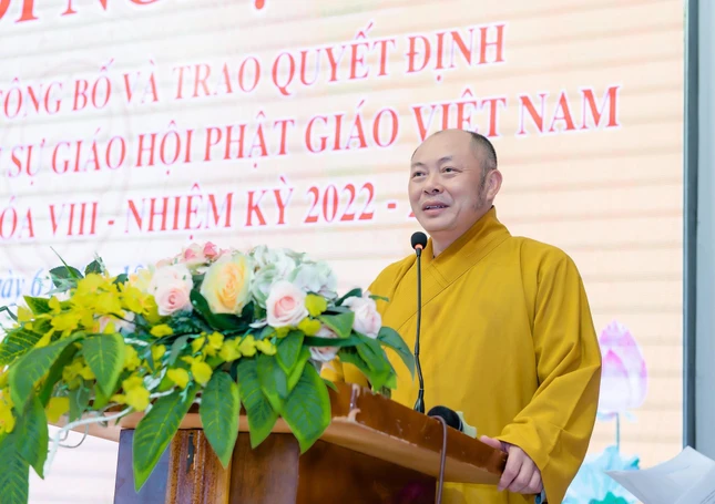 Thượng tọa Thích Tâm Định phát biểu khai mạc