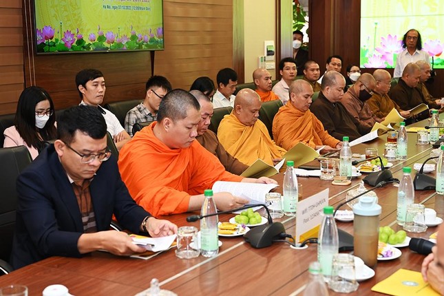 Chư Tăng, đại biểu tham dự hội nghị