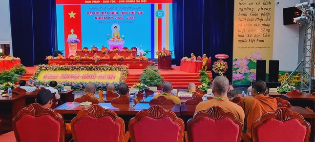 Quang cảnh phiên trù bị Quang cảnh phiên trù bị