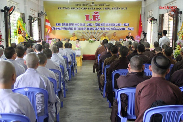 Quang cảnh buổi lễ