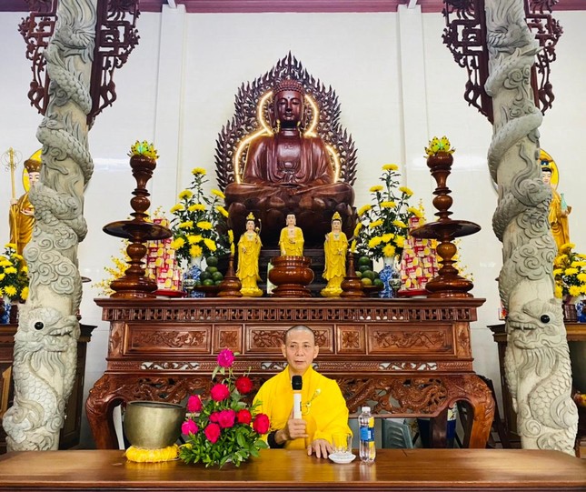 Thượng tọa Thích Huệ Nhẫn chia sẻ Phật pháp