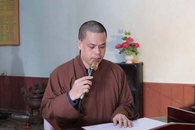 Đại đức Thích Thanh Ân công bố quyết định chuẩn y thành phần nhân sự các ban chuyên ngành