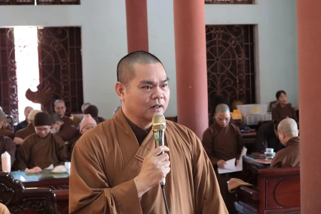 Thượng tọa Thích Trí Sử phát biểu nhận nhiệm vụ