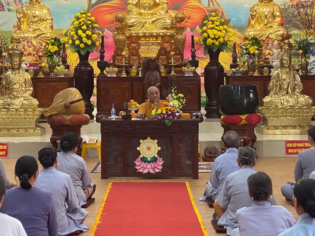 Hòa thượng Thích Thiện Đạo chia sẻ pháp thoại