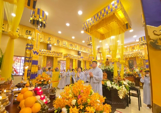 Phật tử tham dự Phật tử tham dự