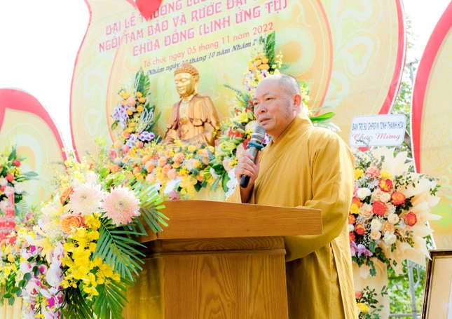 Thượng tọa Thích Tâm Định ban đạo từ Thượng tọa Thích Tâm Định ban đạo từ