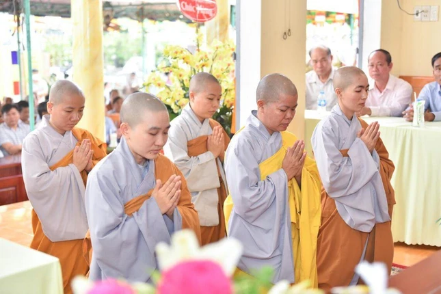 Chư Ni đạo tràng Thiên Long Chư Ni đạo tràng Thiên Long