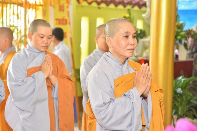 Chư Ni đạo tràng Hương Thiền