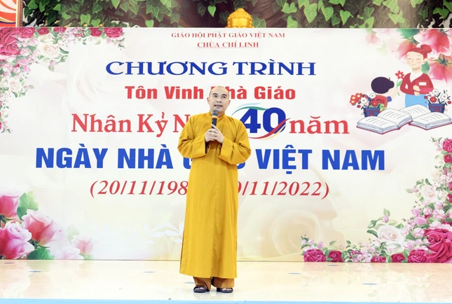 Đại đức Thích Tuệ Minh phát biểu - Ảnh: T.T.M