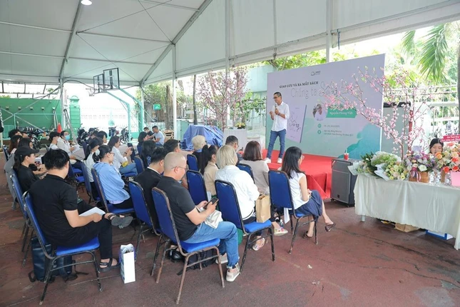 Quang cảnh buổi giao lưu