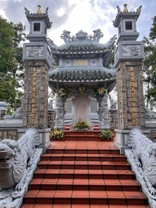 Bảo tháp cố Hòa thượng Thích Chánh Liêm