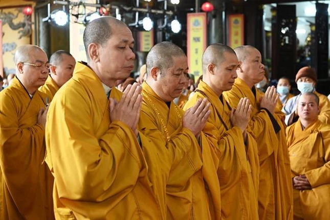 Nhất tâm cầu nguyện