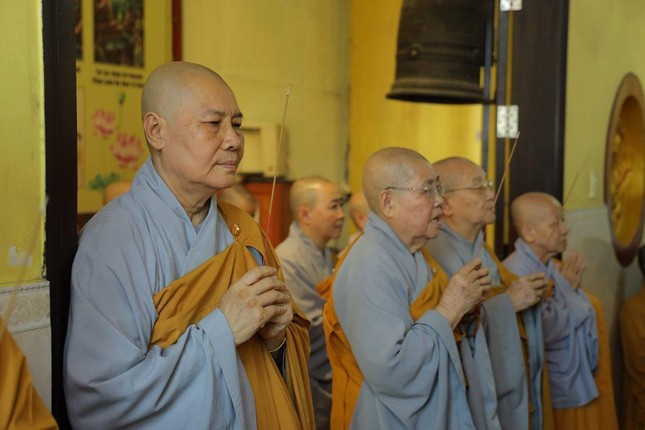 Nhất tâm cầu nguyện