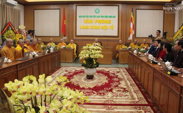 Quang cảnh buổi lễ Quang cảnh buổi lễ