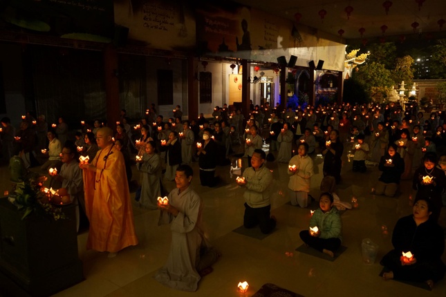 Quang cảnh buổi lễ Quang cảnh buổi lễ