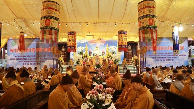 Quang cảnh buổi lễ