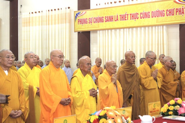 Niệm Phật cầu gia hộ