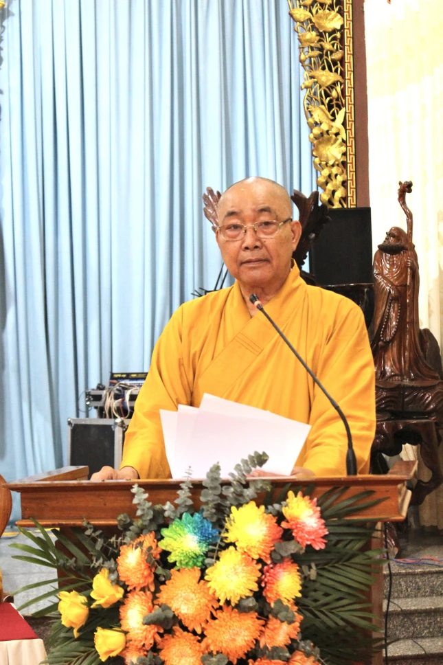 Hòa thượng Thích Minh Nhật phát biểu khai mạc