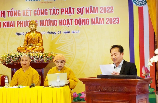 Ông Phạm Quốc Vinh phát biểu tại hội nghị