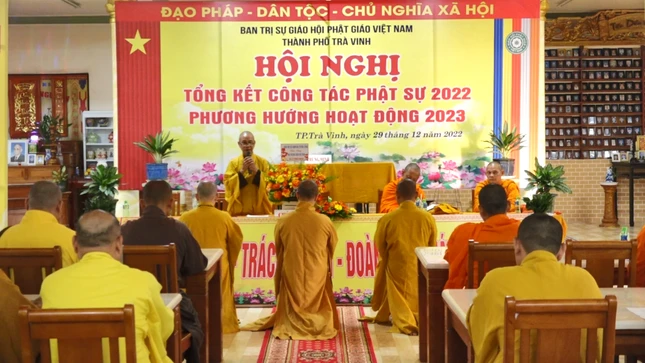 Hòa thượng Thích Huệ Pháp phát biểu chỉ đạo