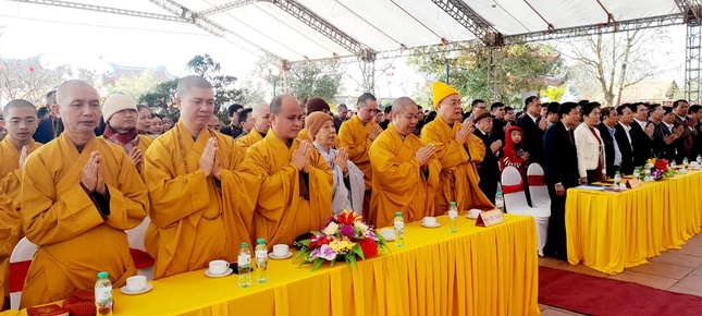 Niệm Phật cầu gia hộ