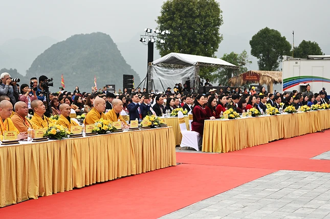 Quang cảnh buổi lễ