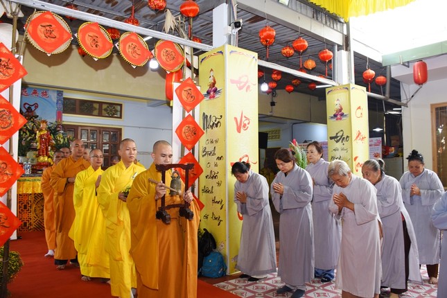 Cung thỉnh chư tôn đức quang lâm Cung thỉnh chư tôn đức quang lâm