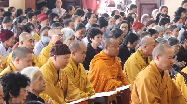 Khóa lễ tụng kinh