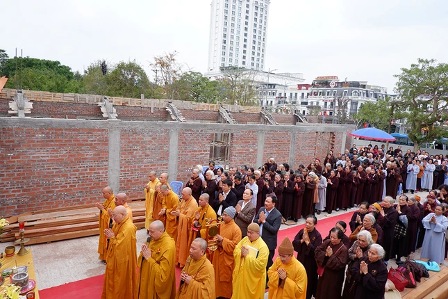 Tụng kinh cầu nguyện