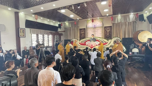 Quang cảnh buổi lễ