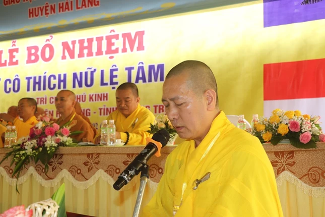 Đại đức Thích Từ Nguyện phát biểu khai mạc Đại đức Thích Từ Nguyện phát biểu khai mạc