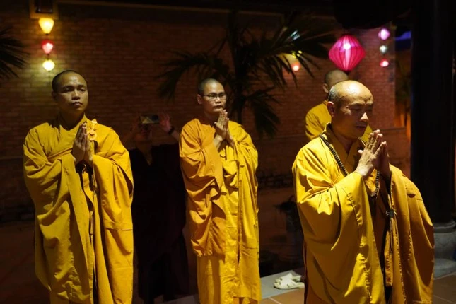 Chư Tăng chùa Thanh Lương tác bạch