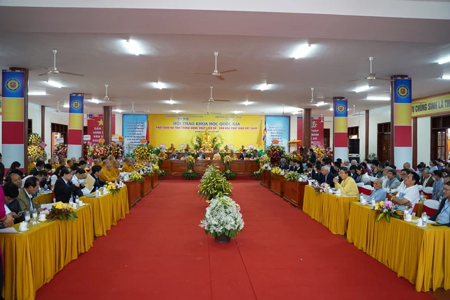 Quang cảnh hội thảo Quang cảnh hội thảo