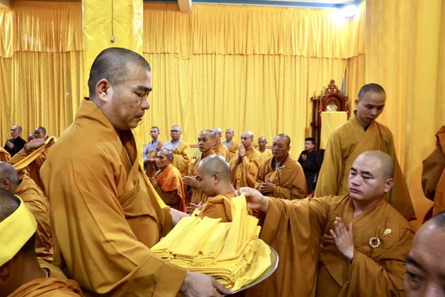 Môn đồ đệ tử thọ tang