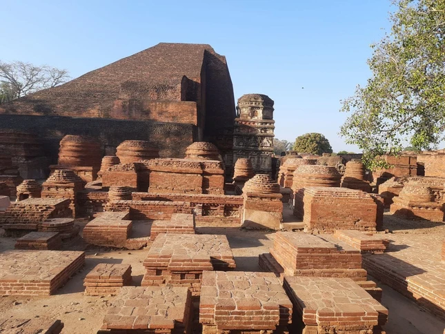 Bảo tháp ngài Śāriputra