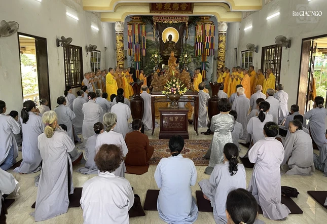 Hình ảnh vị Thầy lãnh đạo tâm linh lân mẫn, tận tụy vẫn được nhiều người nhớ và nhắc lại