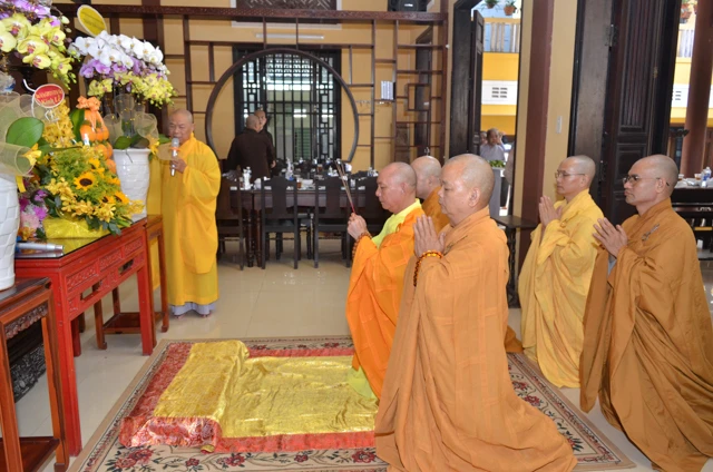 Nhất tâm cầu nguyện