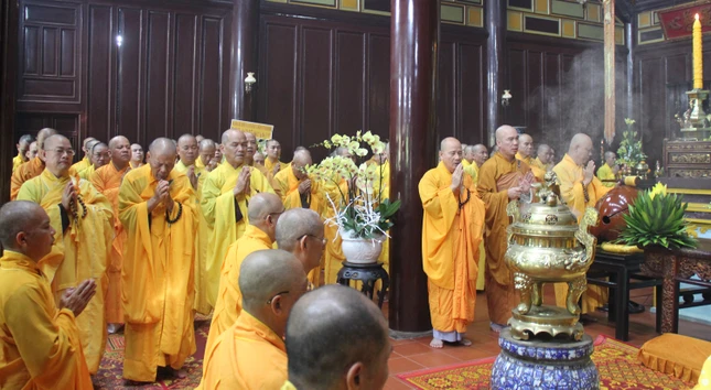 Nhất tâm cầu nguyện