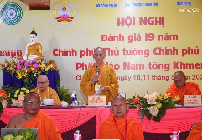 Hòa thượng Thích Thiện Thống phát biểu