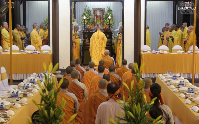 Lễ cung tiến Chơn linh