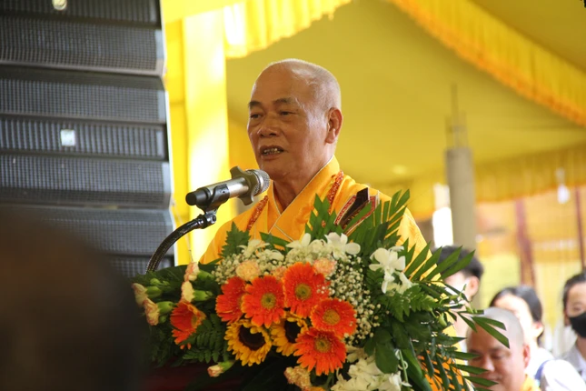 Hòa thượng Thích Giác Đạo ban huấn từ