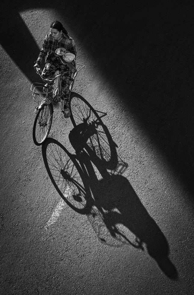 Trên phố Trên phố