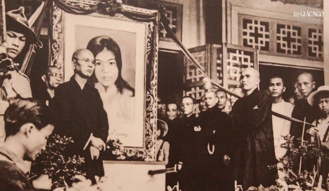 Lễ truy niệm Thánh tử đạo Quách Thị Trang tại Quốc tự Diệu Đế năm 1963