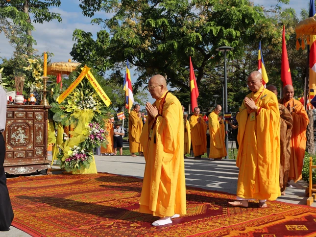 Hữu nhiễu Đài Thánh tử đạo trong pháp nạn 1963 Hữu nhiễu Đài Thánh tử đạo trong pháp nạn 1963