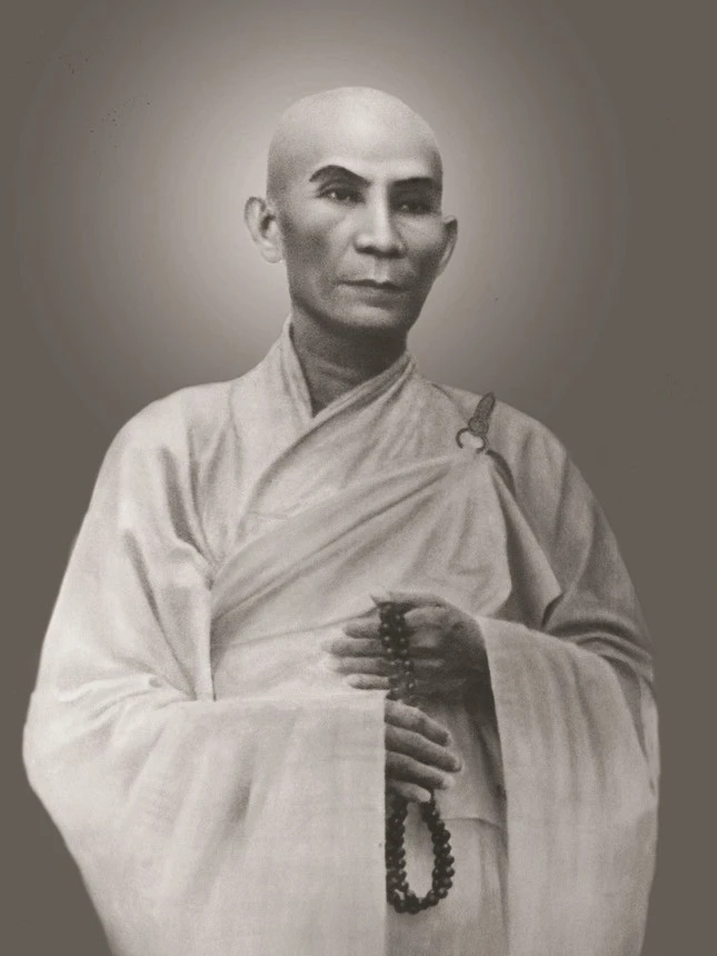 Tôn dung Bồ-tát Thích Quảng Đức Tôn dung Bồ-tát Thích Quảng Đức