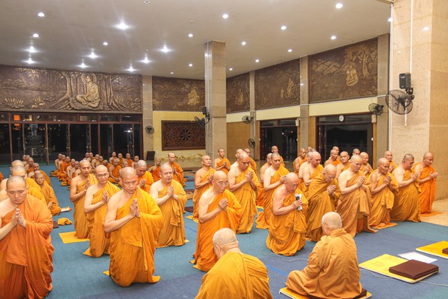 Đảnh lễ chư tôn Trưởng lão Hòa thượng Đảnh lễ chư tôn Trưởng lão Hòa thượng