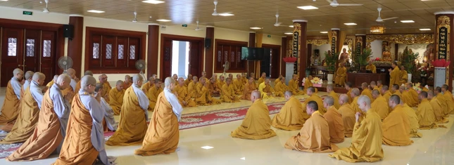 Quang cảnh buổi lễ Quang cảnh buổi lễ