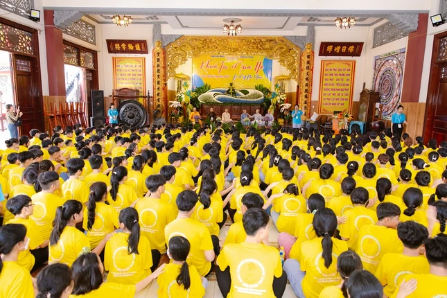 Hơn 500 khóa sinh tham dự khóa tu mùa hè tại chùa Từ Huệ Hơn 500 khóa sinh tham dự khóa tu mùa hè tại chùa Từ Huệ